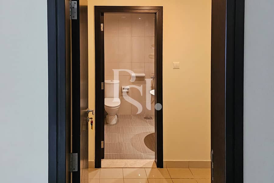 10 3BRM-Unit-3806-Sun-Tower-AP179252-Shams-Al-Reem-Island-Abu-Dhabi-UAE (15). jpg