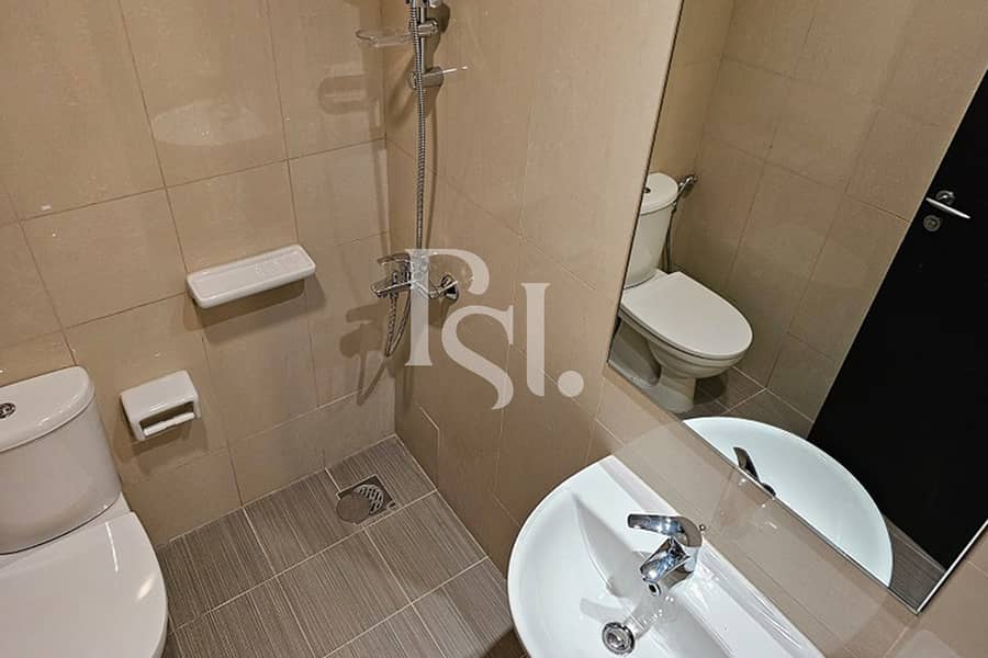 13 3BRM-Unit-3806-Sun-Tower-AP179252-Shams-Al-Reem-Island-Abu-Dhabi-UAE (18). jpg
