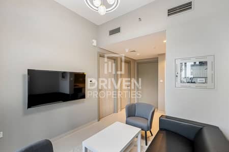 1 Bedroom Flat for Rent in Business Bay, Dubai - Vacant and Brand New | High Floor | Canal View