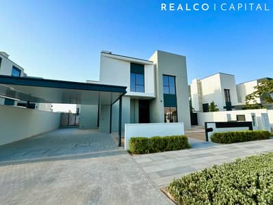 4 Bedroom Villa for Rent in Al Furjan, Dubai - 4-Bedroom Corner Villa in Murooj West | Prime Location