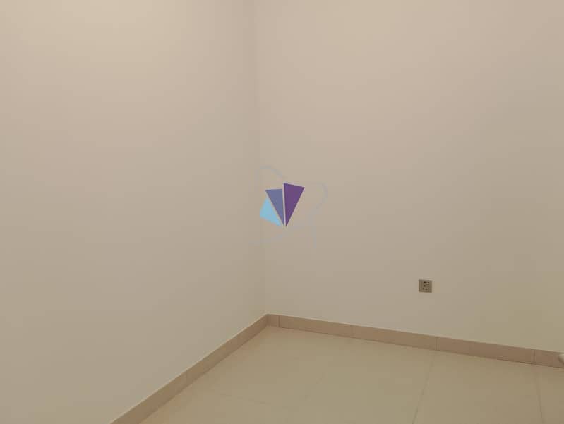 15 d50a1052-d68a-40f4-8ac6-56b7b71eb730. jpeg