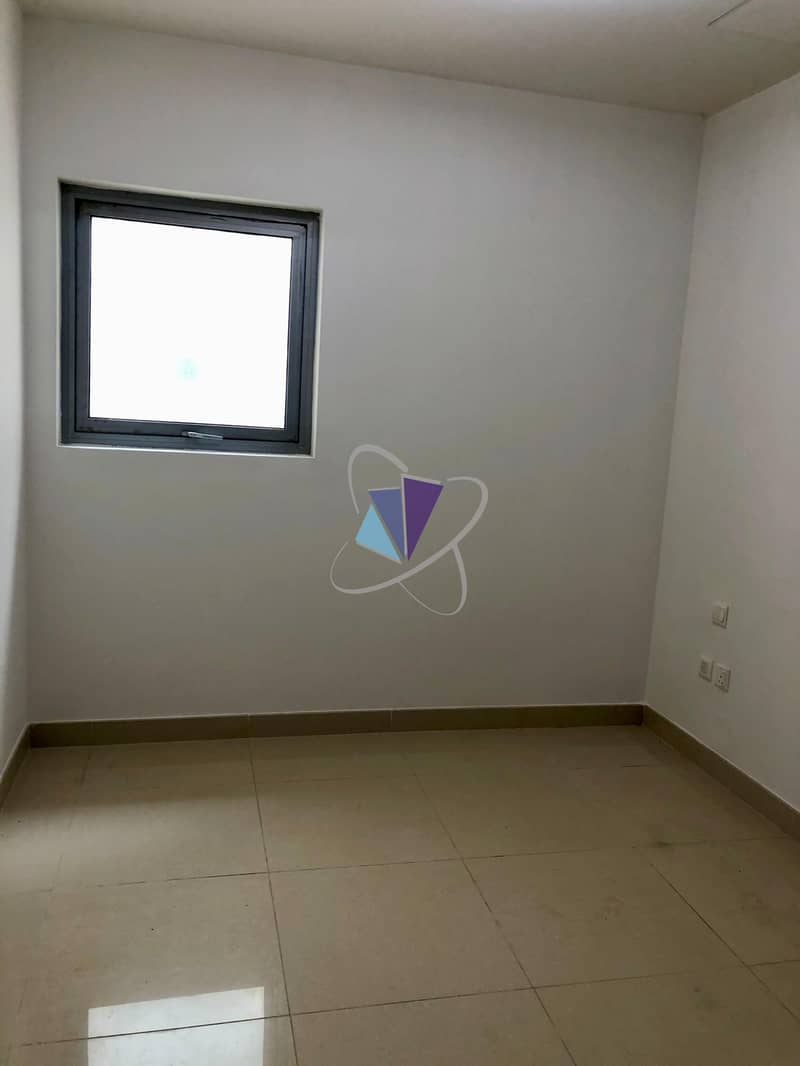 11 WhatsApp Image 2024-10-21 at 10.26. 16_4fa42f7c. jpg