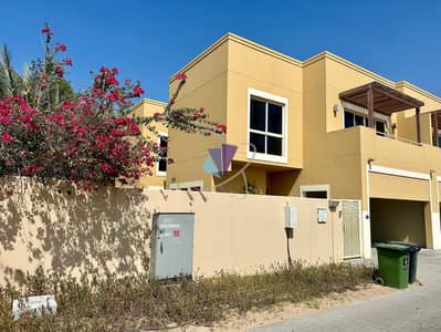 4 Bedroom Townhouse for Rent in Al Raha Gardens, Abu Dhabi - IMG_1351. jpeg 4 Bedroom Townhouse for Rent in Al Raha Gardens, Abu Dhabi - IMG_1351. jpeg