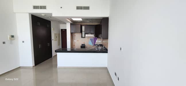 Studio for Sale in Al Reem Island, Abu Dhabi - 20241207_124440. jpg