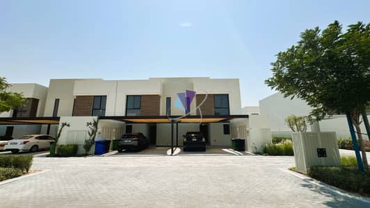 2 Bedroom Townhouse for Rent in Yas Island, Abu Dhabi - 1. JPG