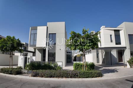 5 Bedroom Villa for Rent in Al Furjan, Dubai - Single Row | On The Park | Ready To Move