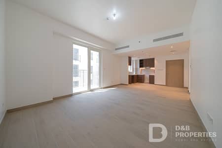 1 Bedroom Flat for Sale in Jumeirah, Dubai - Beach View | Vacant Now | Call for Viewing