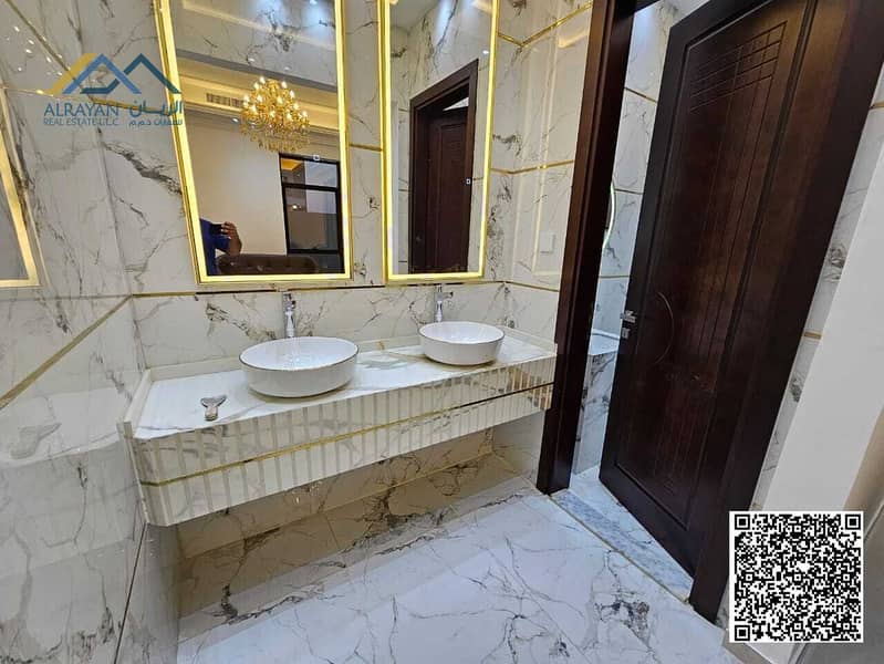 6 cf779ca6-443b-4ed5-bdfa-8868756d30dd. jpg