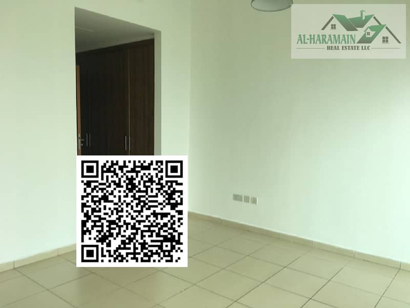 8 abf111a6-c540-49a7-8f04-a8ccb38b547a. jpg