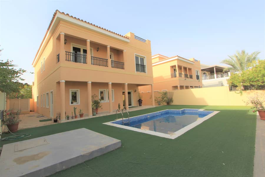 16 Marina_Atzert_Dubai_Real_Estate_Dubailand_The_Villa_Rent_Centro_A1_Villa. JPG