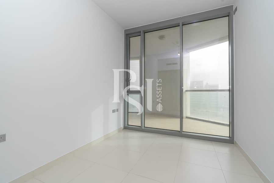 9 meera-residence-al-reem-island-shams-abu-dhabi-bedroom (3) - Copy. JPG