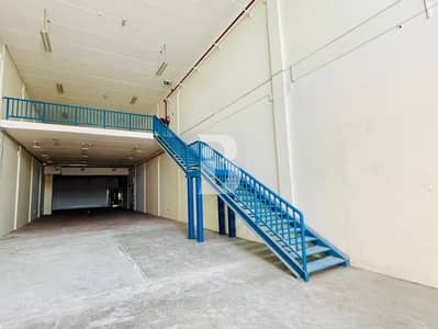 Warehouse for Rent in Al Quoz, Dubai - Best for Showroom l Roadside View l High Ceiling