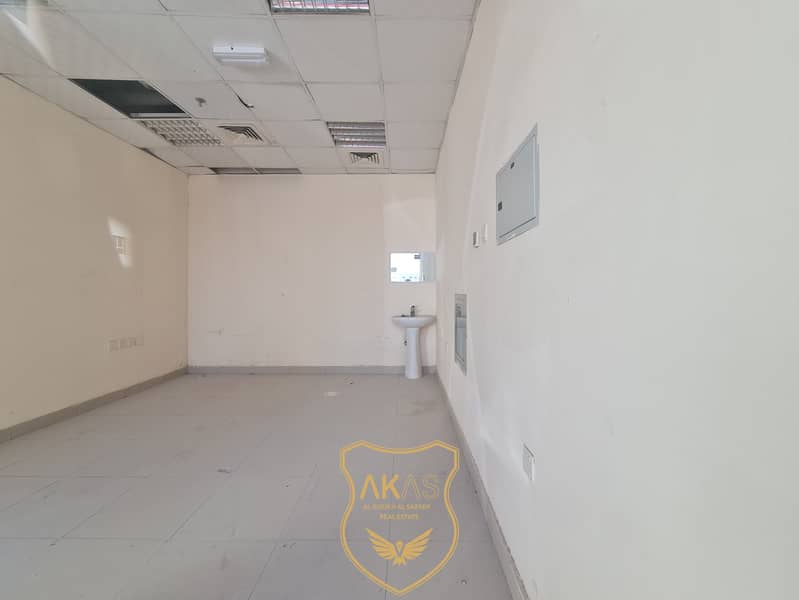 3 WhatsApp Image 2025-02-05 at 6.03. 19 PM (1). jpeg