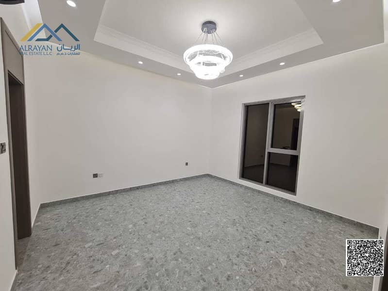 22 72a3c57d-80a8-419f-ad3a-8dcd22454cc7. jpg
