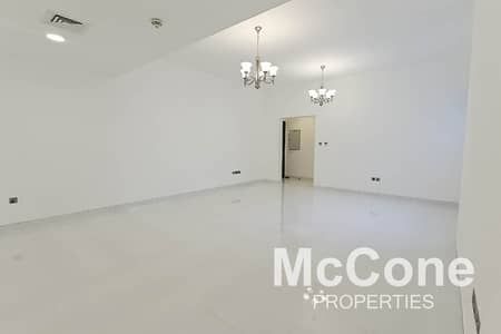 2 Bedroom Flat for Rent in Al Barsha, Dubai - Ultra Luxury | Store Room | Large Layout | Vacant