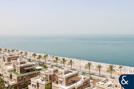 2 Bedroom Flat for Rent in Palm Jumeirah, Dubai - Largest 2 Bed | Great Sea Views | Very Rare