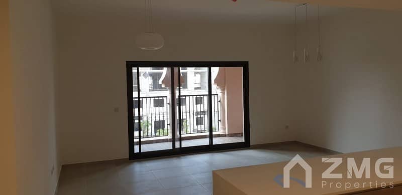 Brand New 2 BR with Balcony|Vacant|Chiller free