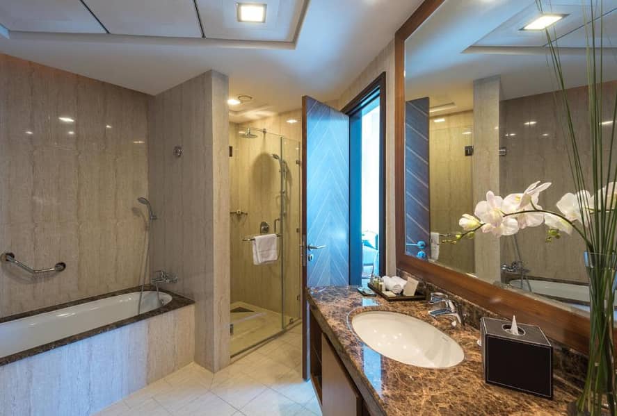 4 Bath - Copy. jpg