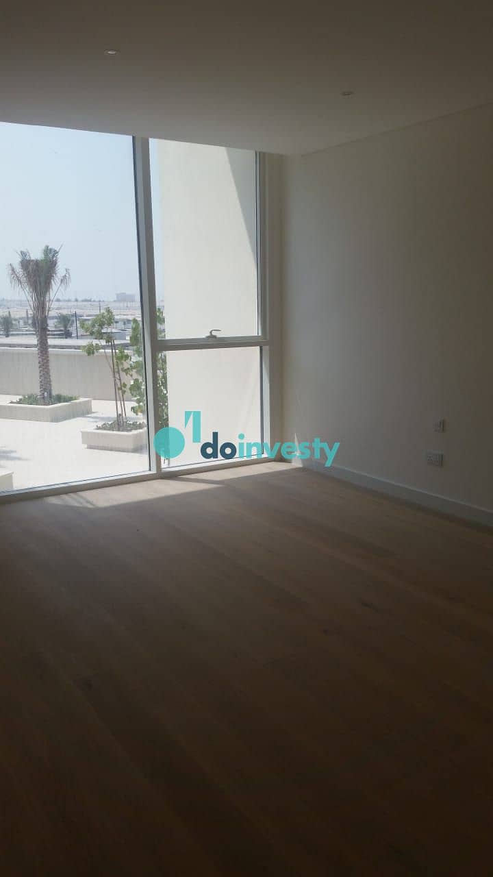8 WhatsApp Image 2025-02-06 at 19.00. 23_babf6a6c. jpg