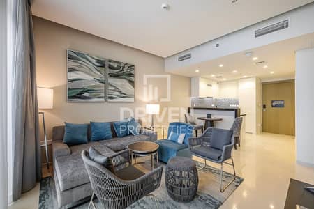 1 Bedroom Flat for Sale in Business Bay, Dubai - Fully Furnished | Canal View | Modern Apt