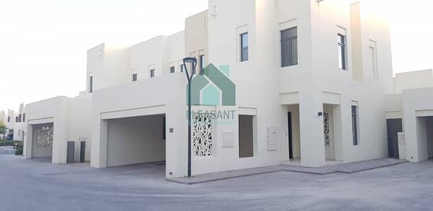 Corner | Brand New | 4 Br + M + L | Mira Oasis Corner | Brand New | 4 Br + M + L | Mira Oasis
