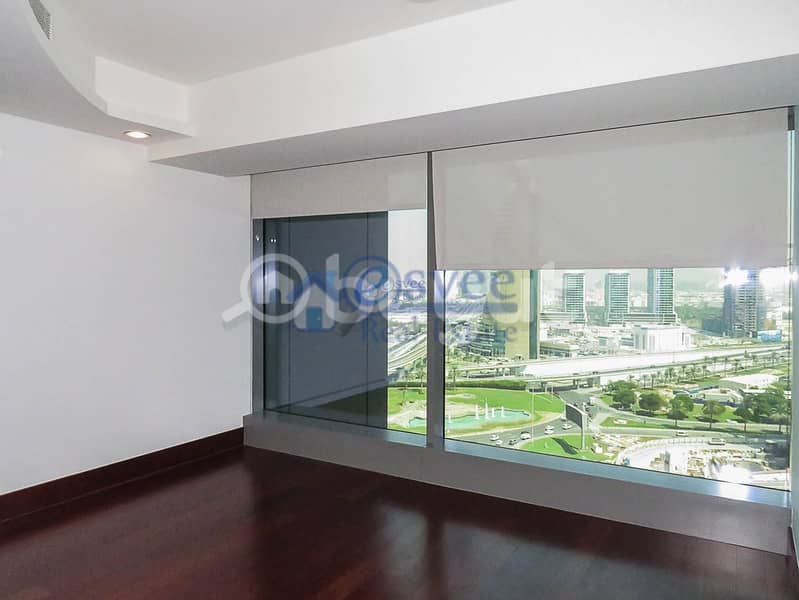 6 Best Deal Luxuary 2Br Duplex Apartment with MAID and Balconey