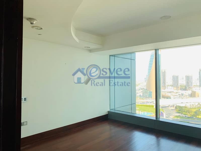 12 Luxuary 2Br Duplex Apartment with MAID and Balconey