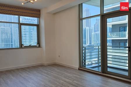 1 Bedroom Flat for Sale in Business Bay, Dubai - Big 1 BR | Upgraded and Furnished | Canal view