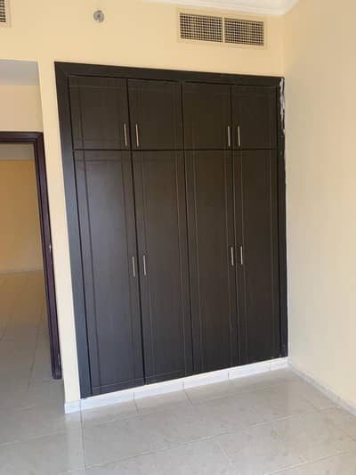 DISTRESS DEAL 2 BHK FOR SALE IN GOLD CREAST TOWER VACANT & FEWA PAID DISTRESS DEAL 2 BHK FOR SALE IN GOLD CREAST TOWER VACANT & FEWA PAID