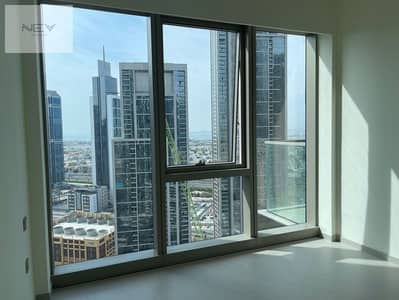 High floor/ View/ Vacant