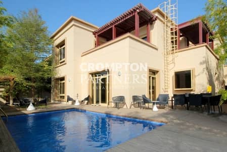 Elegant Villa Elegant Villa