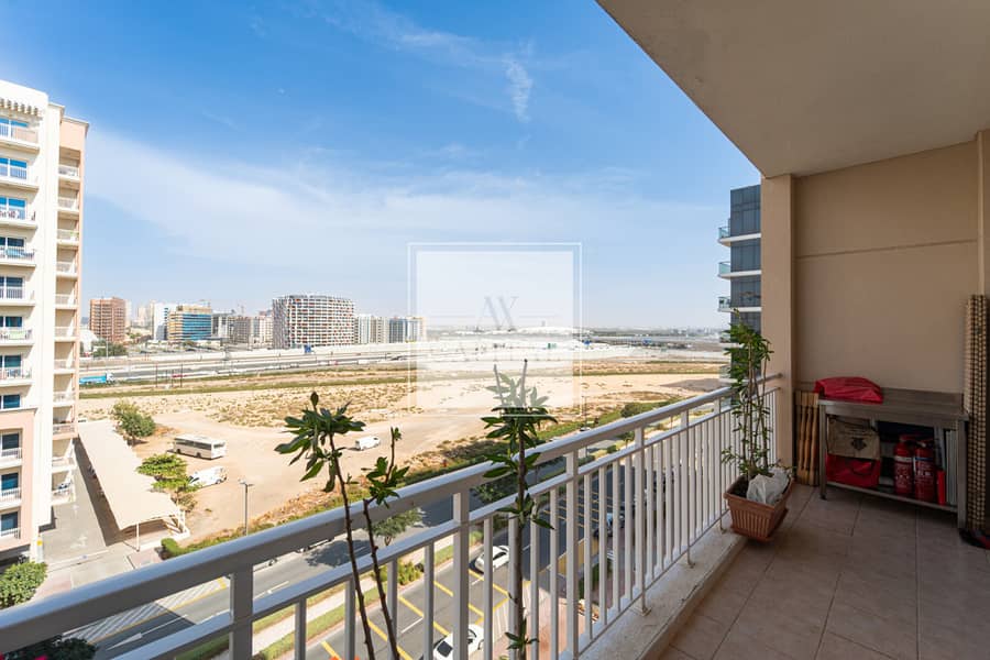 VOT | Open View | 2 Balconies | Spacious Unit