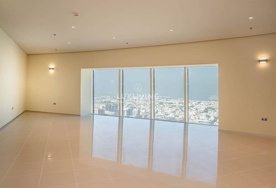 Spacious | Prime Location | Sea View