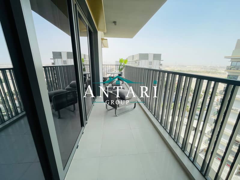 Bright Corner Unit with Amenities View in Mag City