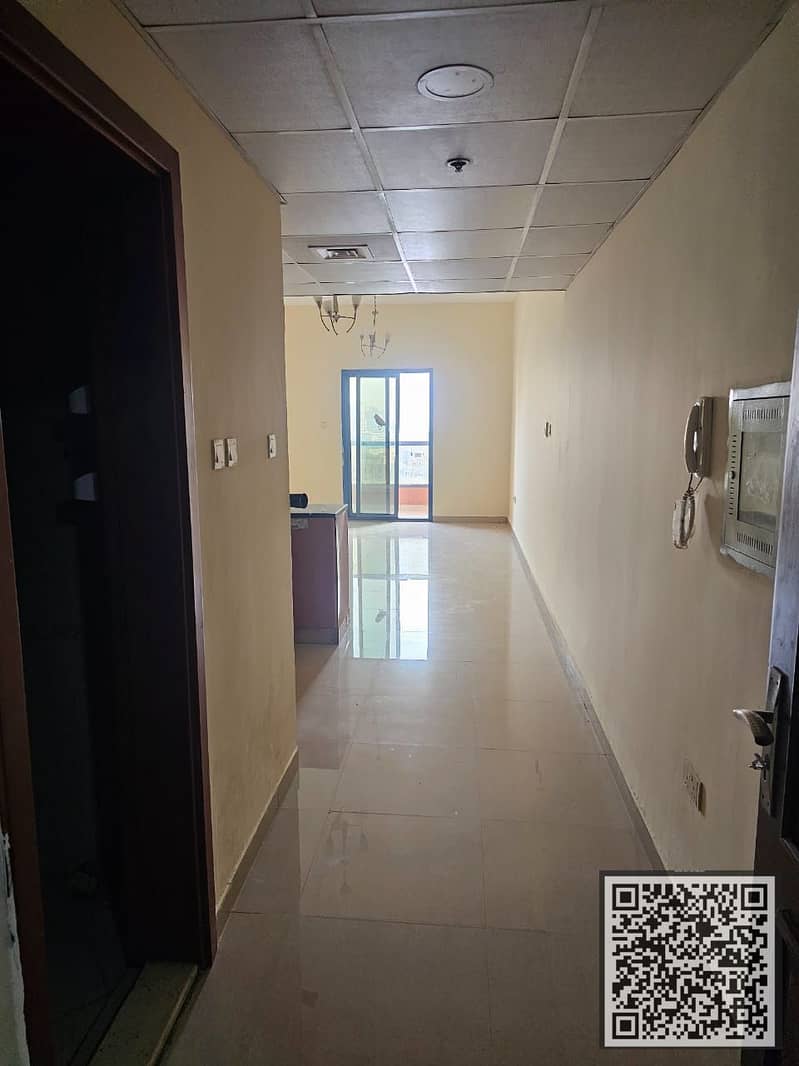 3 3085f31a-19c9-4152-abb5-a17913903e10. jpg