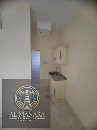 **Rental Details:** • **Annual Rent:** 15,000 AED • **Security Deposit ...