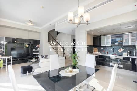 2 Bedroom Apartment for Sale in Dubai Marina, Dubai - Vacant | Terrace - Duplex | Marina View