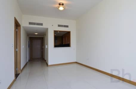 | Vacant | Mid Floor | Partial Views | | Vacant | Mid Floor | Partial Views |