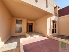 فیلا في حدائق الجولف،مدينة خليفة 4 غرف 210000 درهم - 10844575