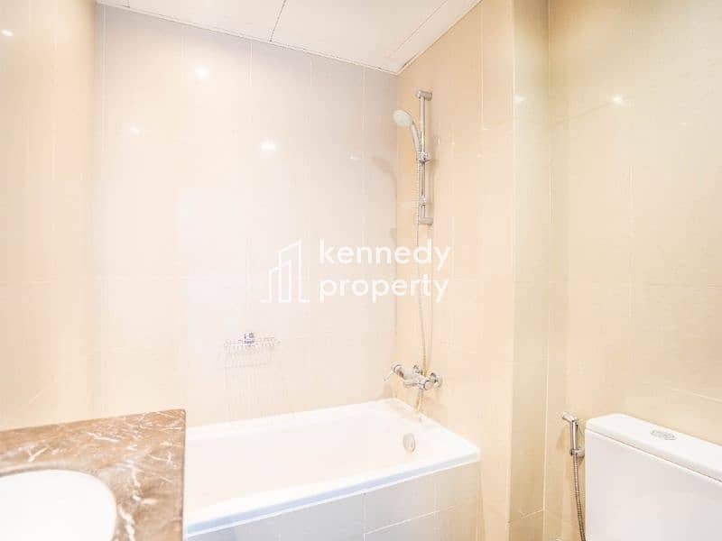 9 9. Kennedy Property Rentals Sky Tower. jpg