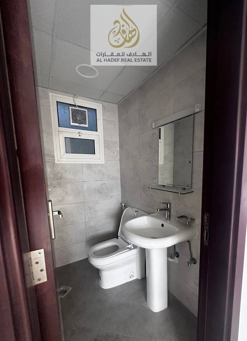 5 7ba49eb5-6c1e-4f71-ab04-ba8a1df02391. jpg