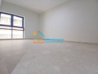 HURRY! 2BHK  FOR RENT!  | EASY PARKING | KHALIFA STREET