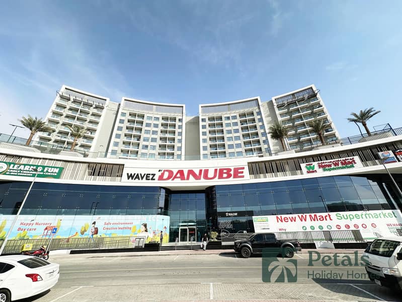 2 Building Entrance. jpeg