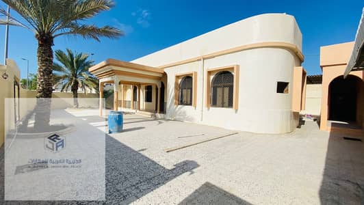 4 Bedroom Villa for Sale in Al Hamidiyah, Ajman - 2. jpg