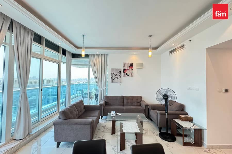 Spacious | SZR View | Furnished | + Storage