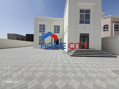 6 Bedroom Villa for Rent in Madinat Al Riyadh, Abu Dhabi - 7f5d7189-0d6c-494e-9d13-ca8127edb203. jpg