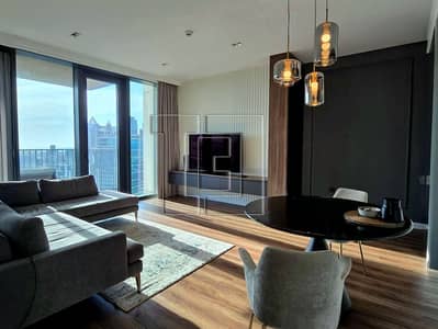 1 Bedroom Flat for Rent in Downtown Dubai, Dubai - Leaving Room 1. jpg