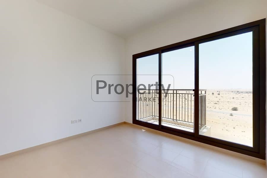 3 Town-Square-Una-Apartments-B-1BR-04102021_204123. jpg