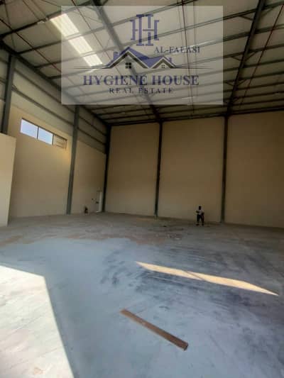 Warehouse for Rent in Umm Al Thuoob, Umm Al Quwain - صورة واتساب بتاريخ 1446-08-06 في 14.00. 34_8ecf51f4. jpg