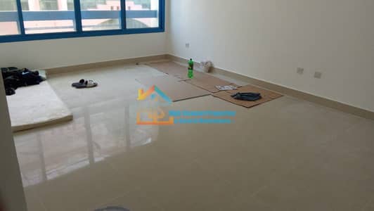 2 Cпальни Апартаменты в аренду в Мадинат Заид, Абу-Даби - WhatsApp Image 2025-02-11 at 10.27. 45 AM. jpeg